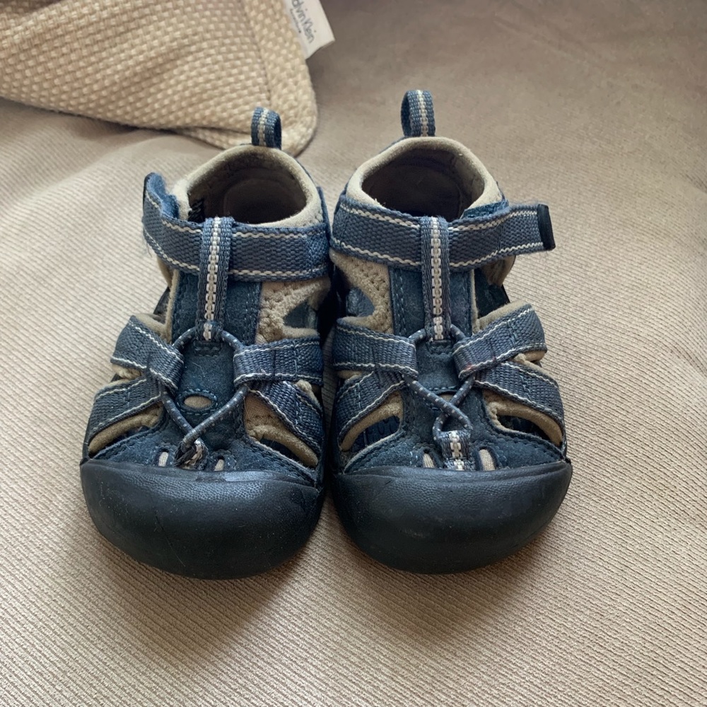 Keen toddler shoes